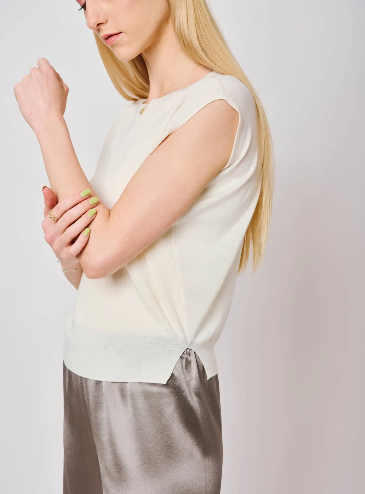 LUCY silk-blended top (White)