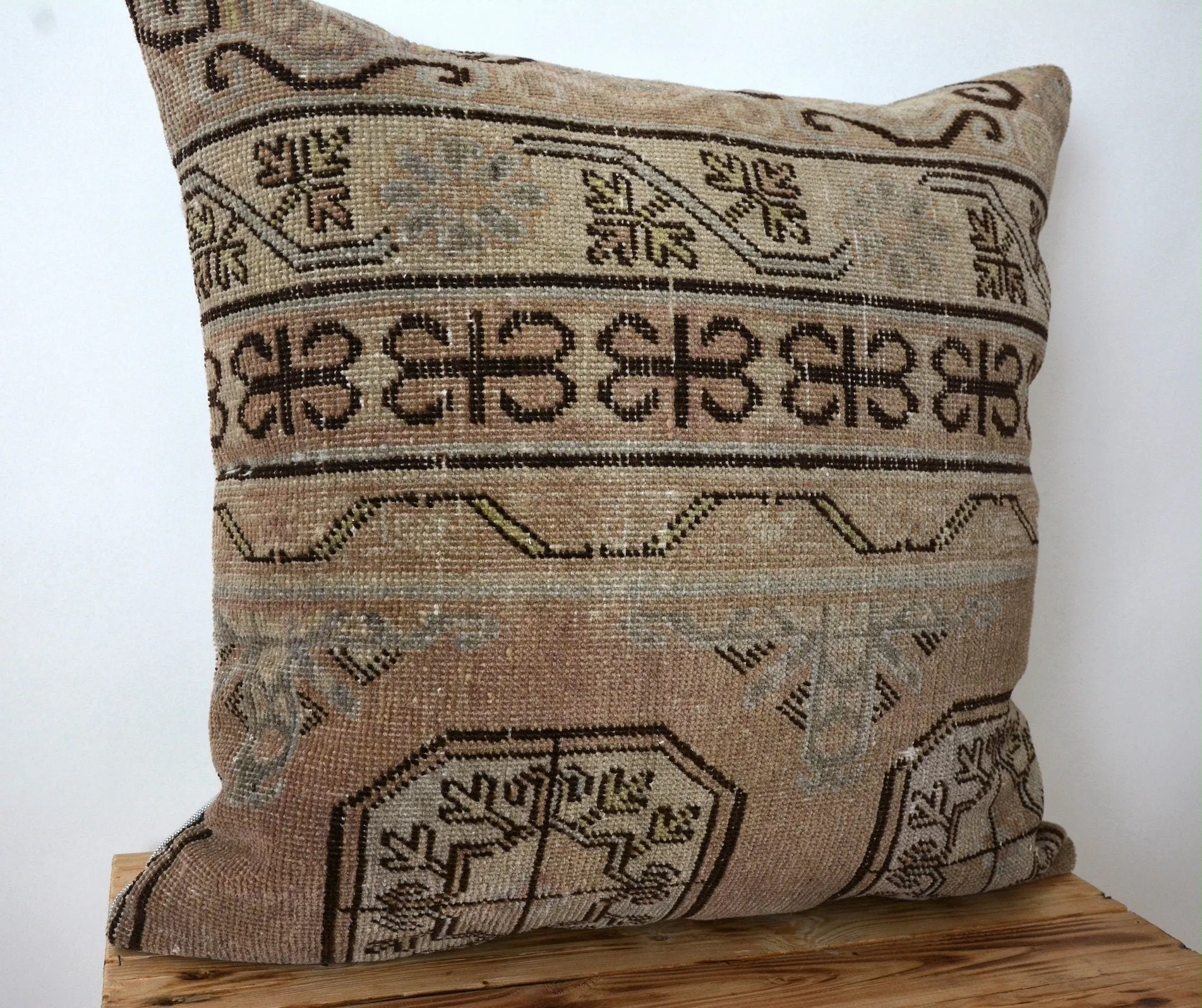 Tamika - Persian Pillow Cover